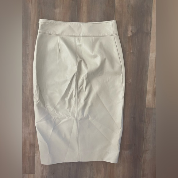 Babaton Faux Leather Cream Pencil skirt - Picture 2 of 5